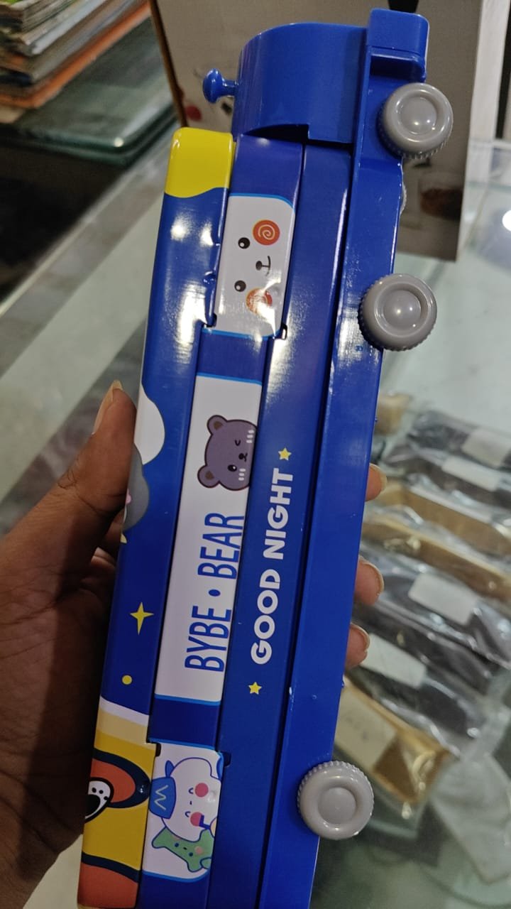 TRAIN SHAPE LOOK BOX